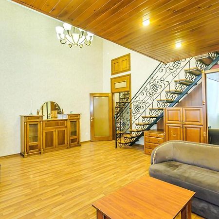 Nizami Street 2 Room Luxe House Bakú Exterior foto