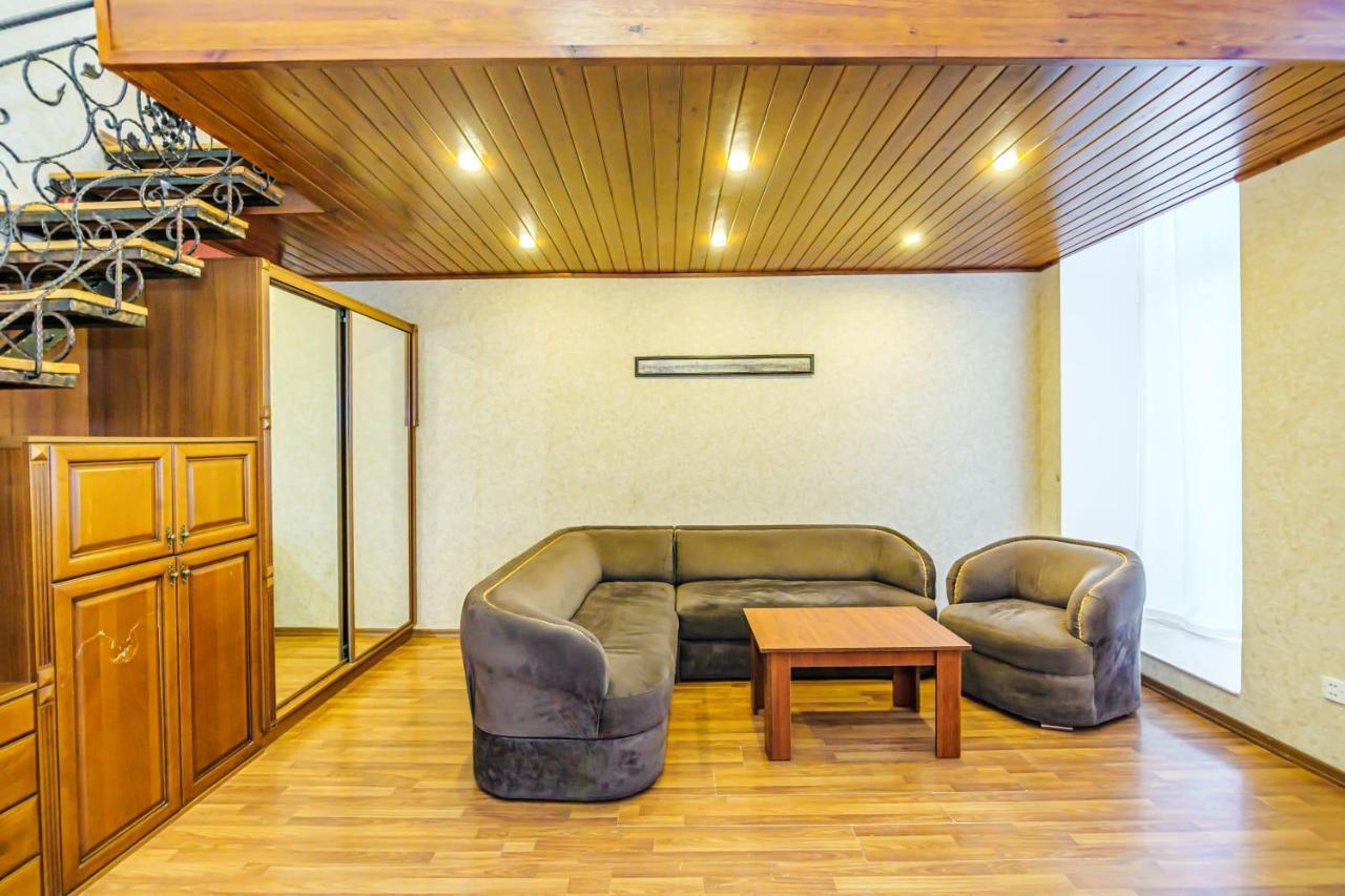Nizami Street 2 Room Luxe House Bakú Exterior foto